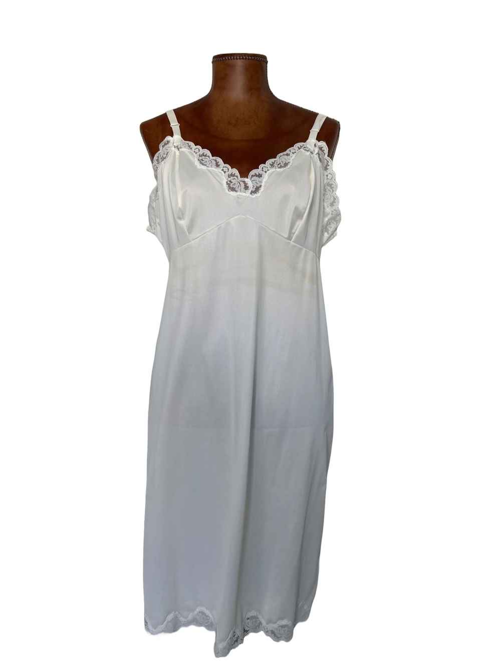 Vintage Val Mode Lace Slip Dress in 38 Average